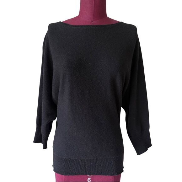 Garnet Hill Cashmere Boat Neck Sweater size XS Black - Picture 1 of 7